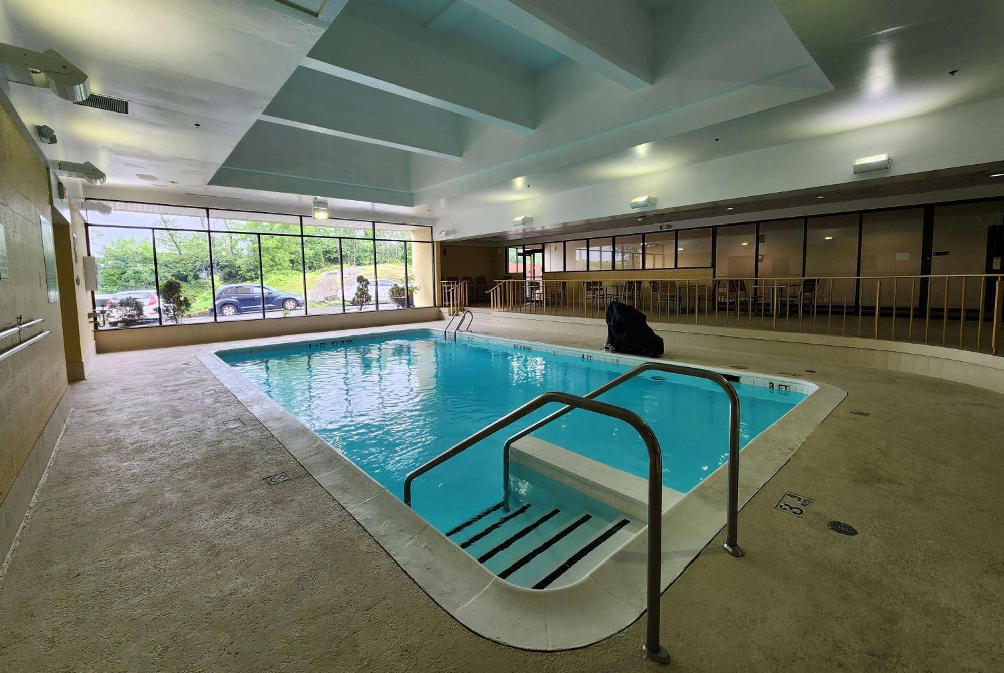 La Quinta By Wyndham Stamford / New York City Buitenkant foto